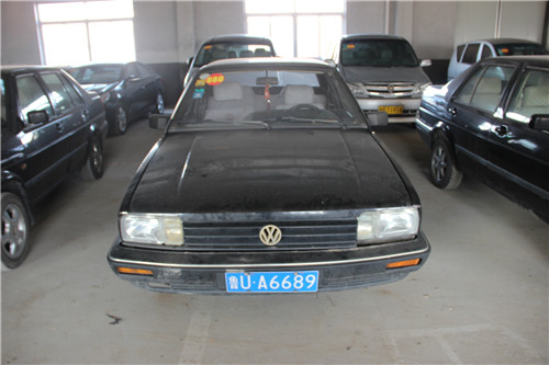 80#桑塔纳